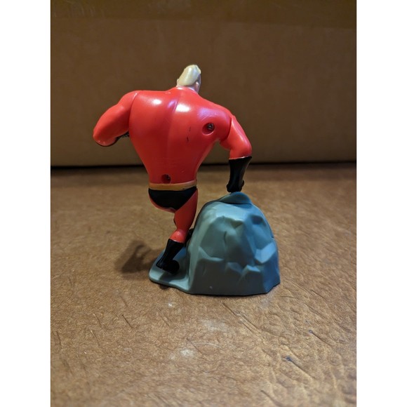 McDonalds Happy Meal Toy Incredibles 2 Mr. Incredible - Picture 3 of 3